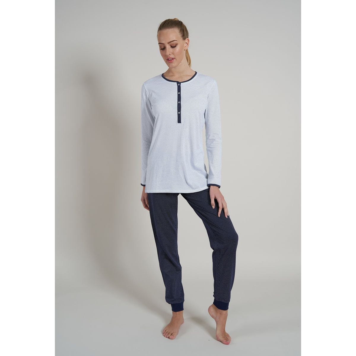 Götzburg witte dames pyjama stipjes | Gratis verzending | Gratis retour |  De grootste keuze | Online de mooiste pyjama\'s, nachthemden, ondermode en  meer