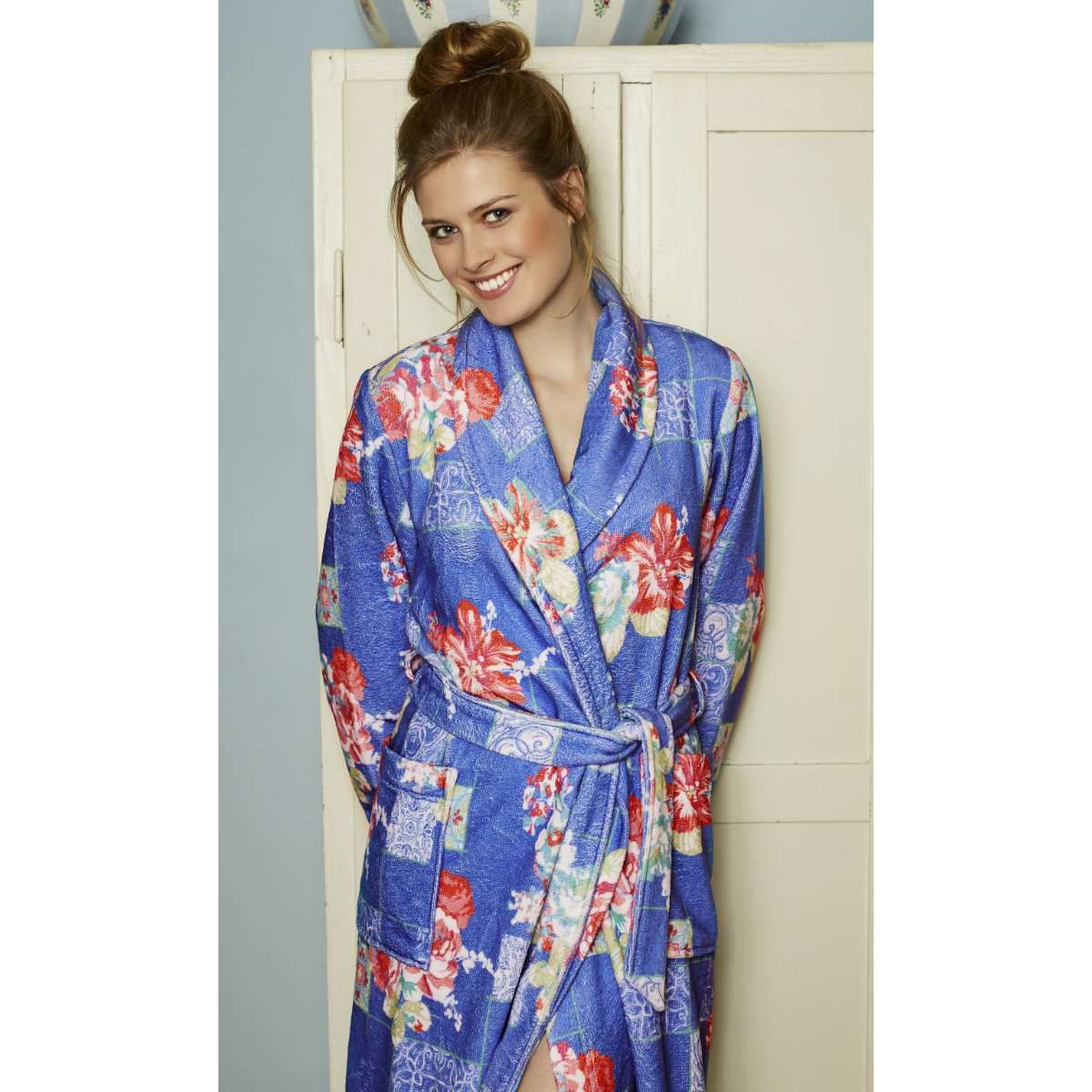 stuiten op te ontvangen Adelaide Bloomy dames badjas blauw van Ringella | Online de mooiste pyjama's,  nachthemden en meer