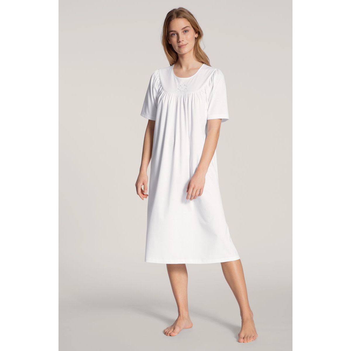 historisch Minst jacht Duurzaam wit Calida nachthemd korte mouw | Gratis verzending en retour |  Online de mooiste pyjama's, nachthemden, ondermode en meer
